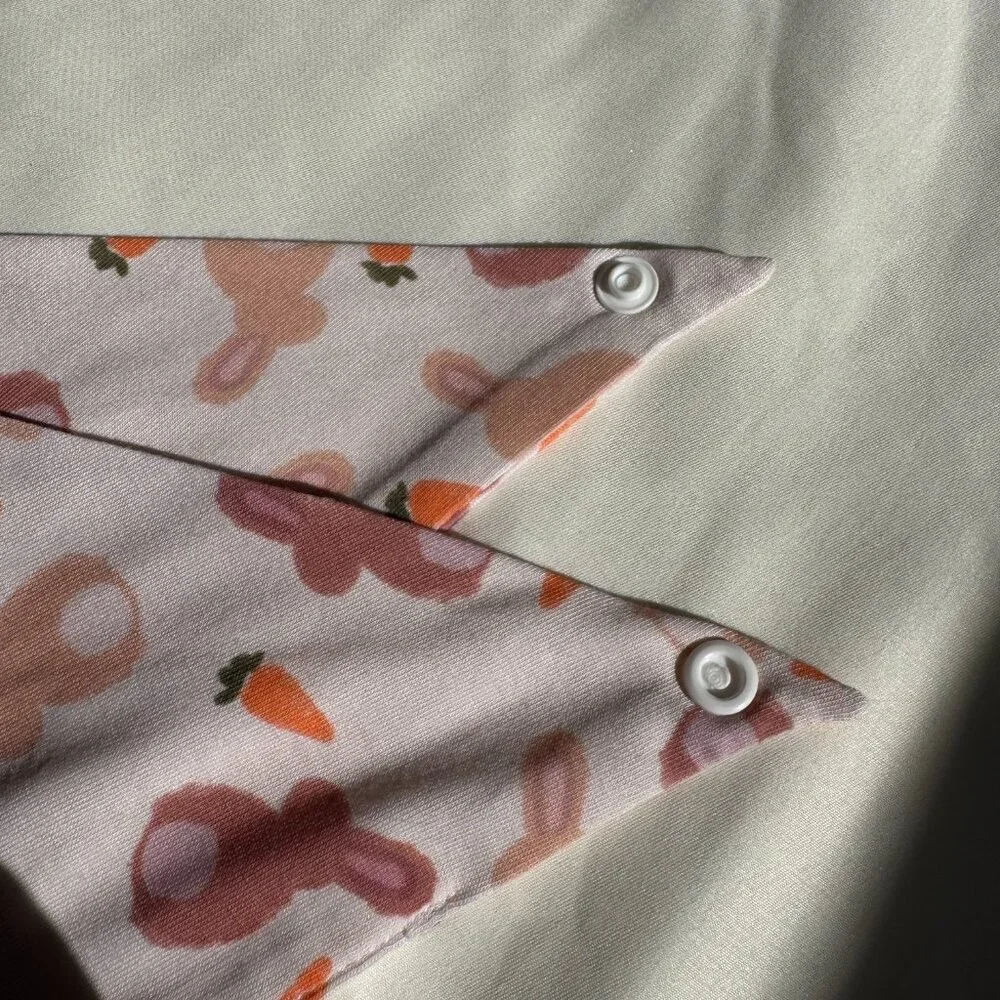 NWT Loic by Design Bunnies & Carrots Pattern Easter Dog Bandana, Light Pink, M